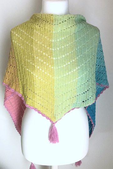 Crochet Pattern "Portocovo" triangle shawl, flat design, charts included