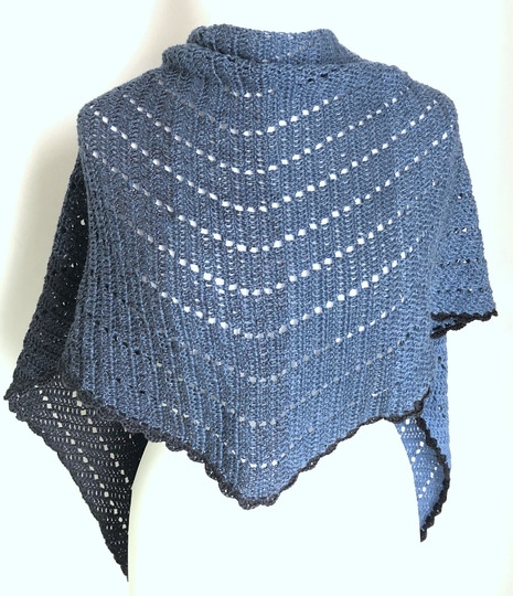 Crochet Pattern "Portocovo" triangle shawl, flat design, charts included