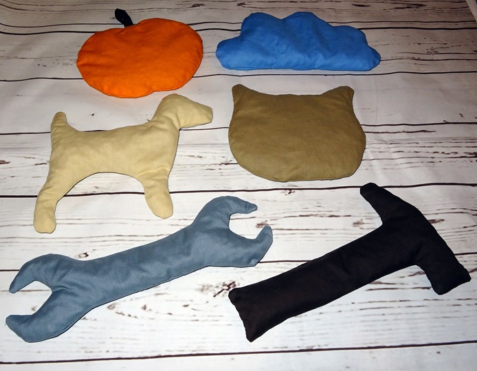 Kissen SET nähen 2 Gr. Wolke Apfel Hund Katze Werkzeug