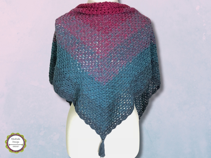 Crochet Pattern Triangle Shawl "Lisboa", Shoulder Warmer, flat easy design