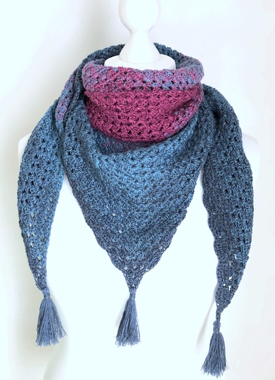 Crochet Pattern Triangle Shawl "Lisboa", Shoulder Warmer, flat easy design