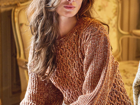 Pulli mit Zopfstrukturen