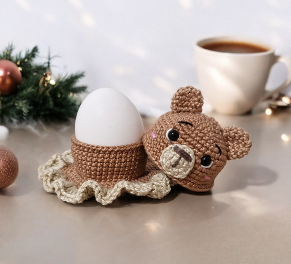 PDF Häkelanleitung Süßer Eierwärmer mit Becher Bär und Küken