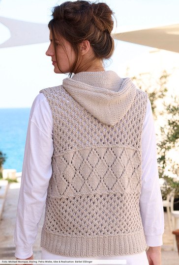 Pullunder mit Kapuze