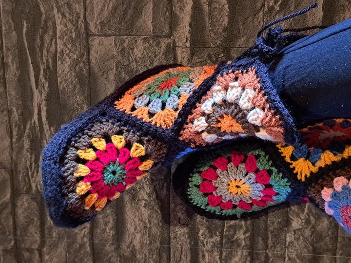CROCHET PATTERN * KIDS SLiPPERS * BOOTS * - HeXagon * Use leftovers, scraps