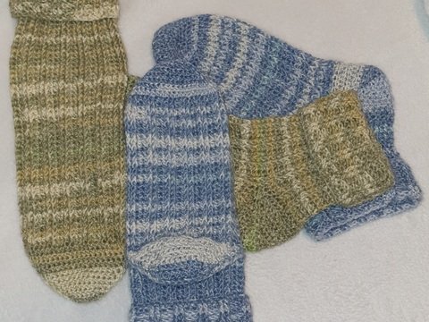 Häkelsocken Cosy 2 links 2 rechts mit Bumerang-Ferse in allen Größen