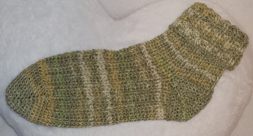 Häkelsocken Cosy 2 links 2 rechts mit Bumerang-Ferse in allen Größen