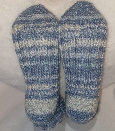 Häkelsocken Cosy 2 links 2 rechts mit Bumerang-Ferse in allen Größen