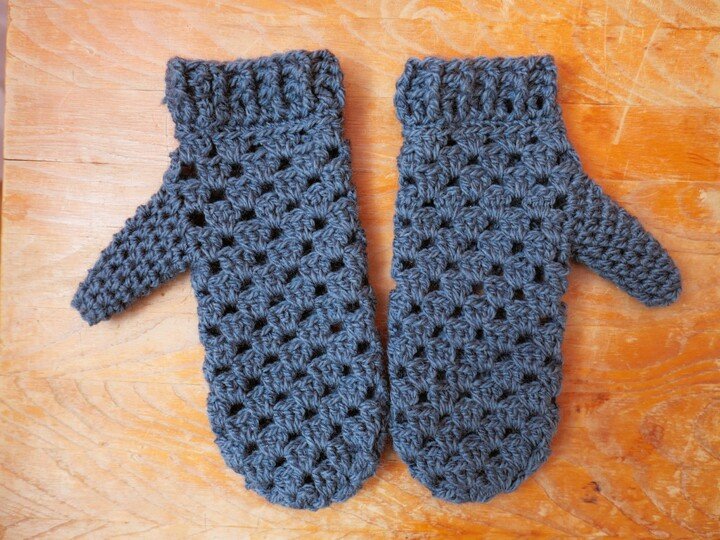 Häkelanleitung Handschuhe Sophie - ein Blickfang