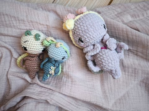 Crochet Pattern Evie Springtime Beetle PDF