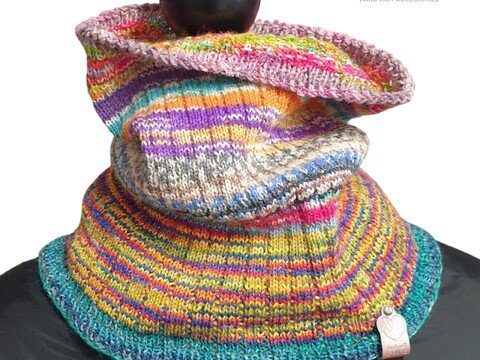 Resteliebe Cowl – einfache Strickanleitung aus  Sockenwollresten