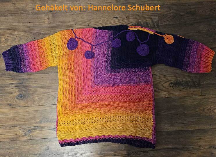 Frauhohmanns Häkelpullover "SchulterBlick"