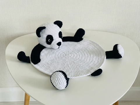 Häkelanleitung Panda Tischset – Baby Tischdeko