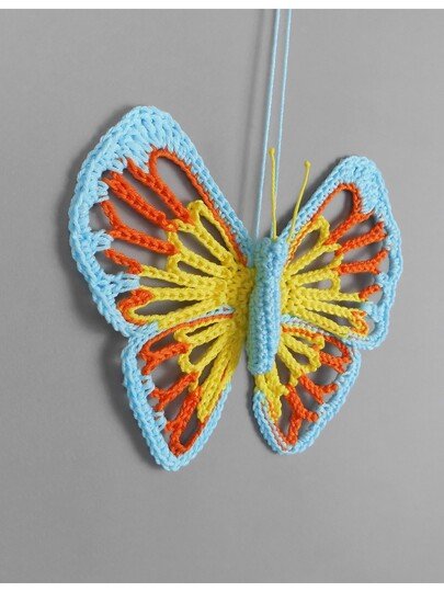 Großer, bunter Schmetterling - Dekohänger aus Wollresten - Häkelanleitung