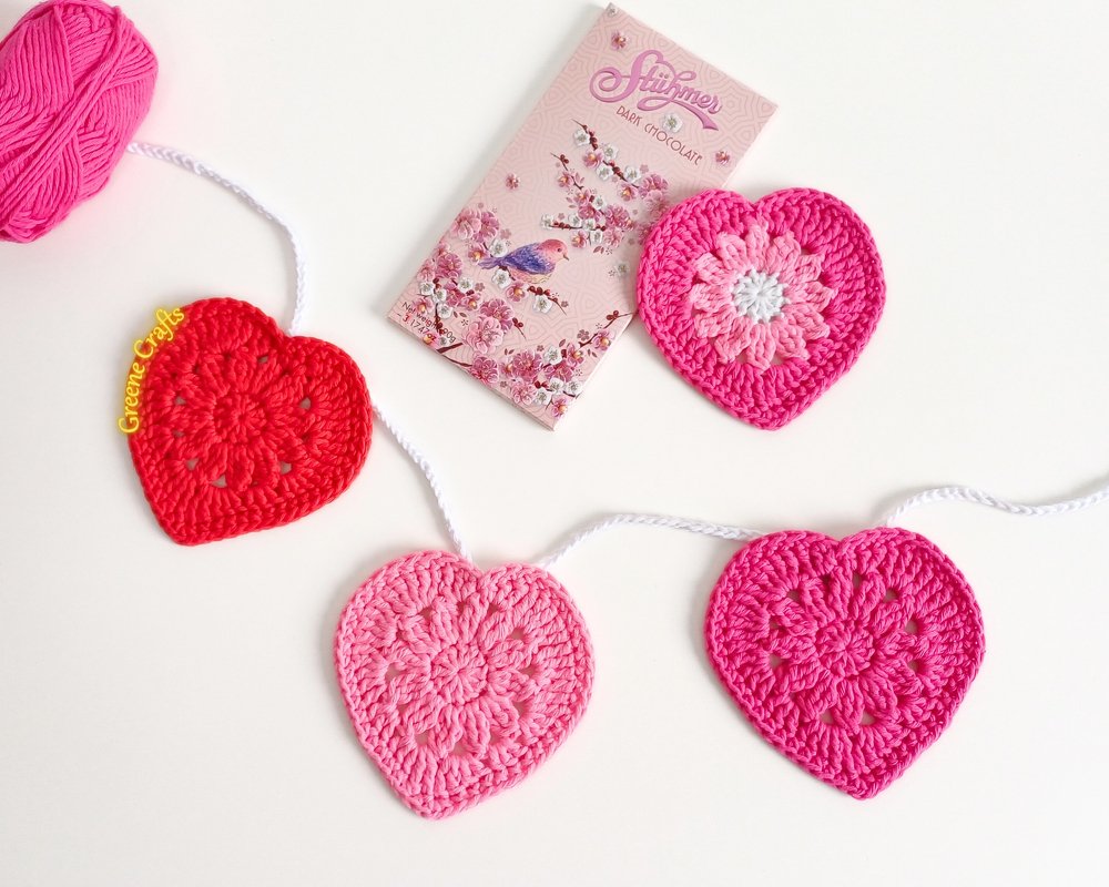 Floral Heart Garland for Valentine's Day - Crochet Pattern - Image 5