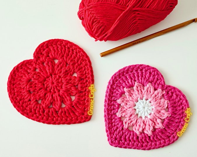 Herzgirlande mit Blumenmotiv für Valentinstag – Häkelanleitung