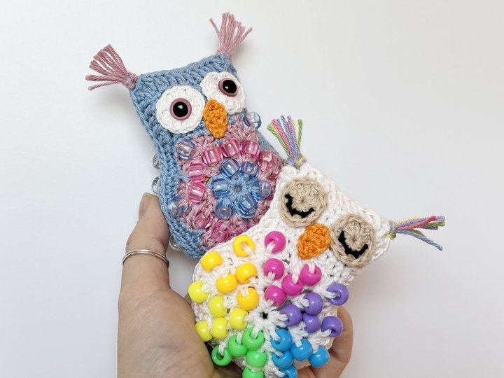 Fidget Eule mit Perlen, Amigurumi Eule Granny African Flower