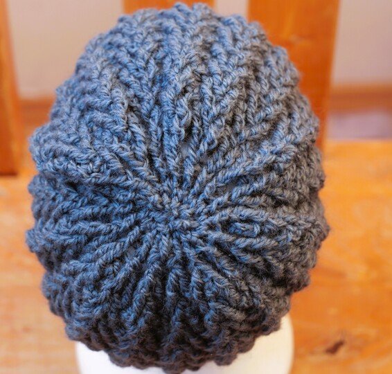 Häkelanleitung Mütze Hilma - ein Blickfang