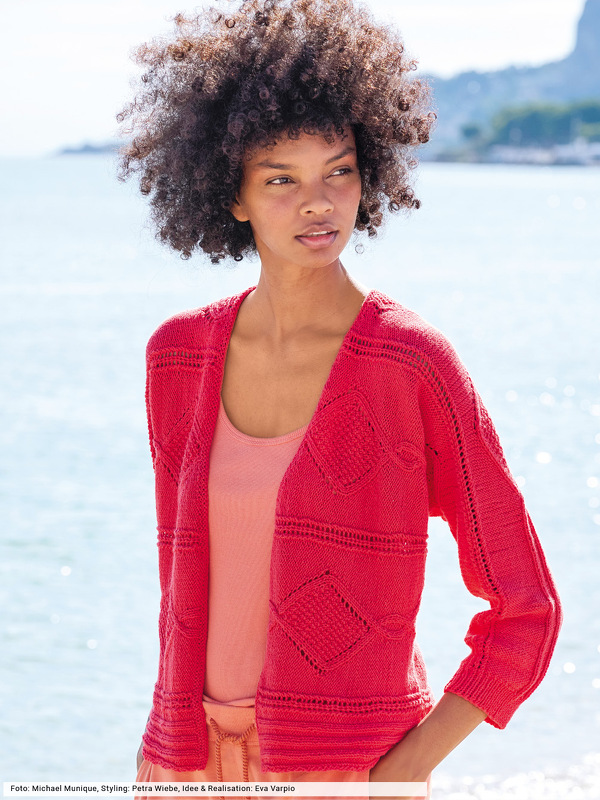 Quergestrickte Jacke