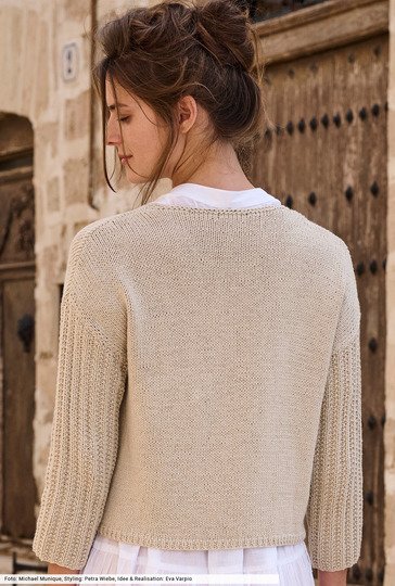 Pulli mit gerippten Ärmeln