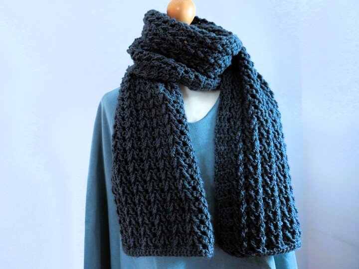 Häkelanleitung Schal „Hildegard“ – zeitlos, kuschelig & unisex