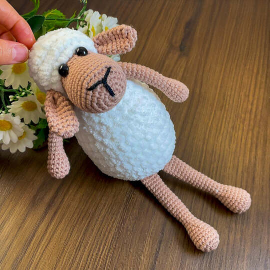 Amigurumi Sheep Pattern PDF Tutorial – Crochet Plush Lamb Toy (Digital Down