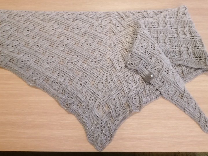 Crochet Pattern Flat Triangular Scarf "Himera"