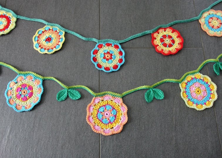 Crochet Pattern Flower Garland Bunting, Spring Floral Decor, PDF tutorial