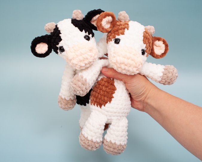 Cow crochet pattern, cow plushie crochet pattern, amigurumi stuffed animal