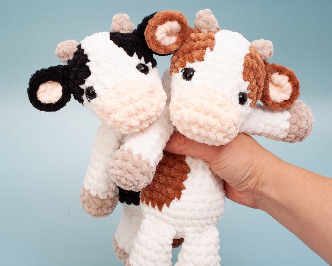 Cow crochet pattern, cow plushie crochet pattern, amigurumi stuffed animal