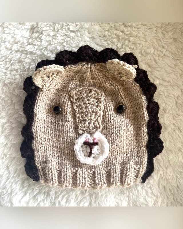 Strickanleitung Babymütze Löwe von 0 bis 6 Monaten - Bild 3