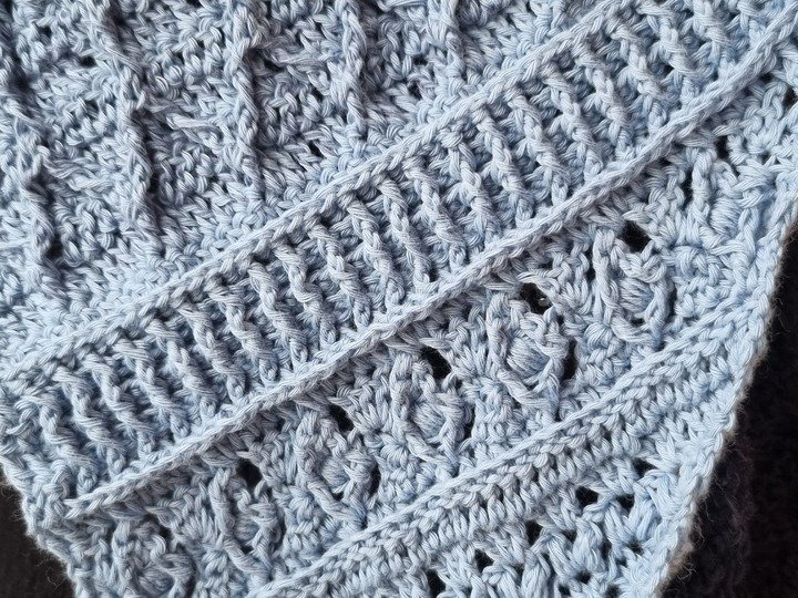 Häkelanleitung Asymmetrisches Tuch Sorella No 2