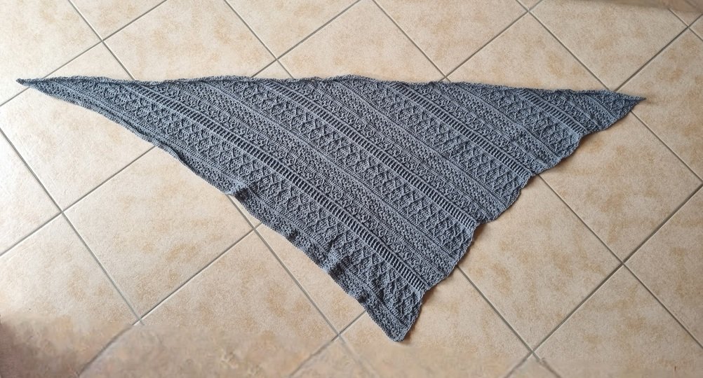 Häkelanleitung Asymmetrisches Tuch Sorella No 2