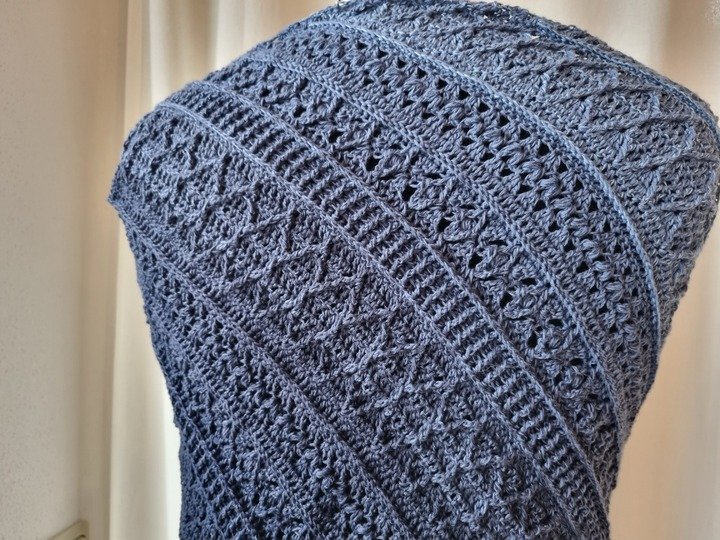 Häkelanleitung Asymmetrisches Tuch Sorella No 2