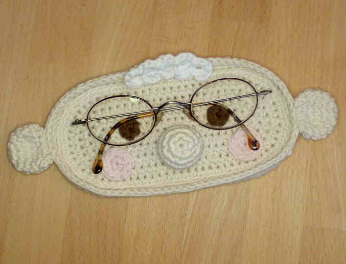 Häkelanleitung Brillenablage "Oma & Opa" Brillenschale