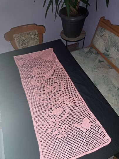 Tischläufer Mohnblumen Häkelanleitung