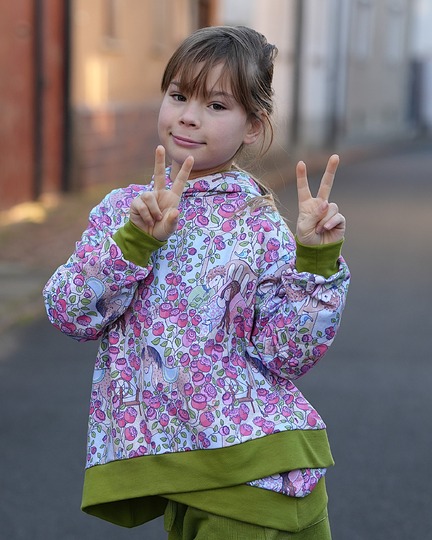 Schnittmuster  Ebook Hoodie CARBONIA  Kids Gr. 74-152