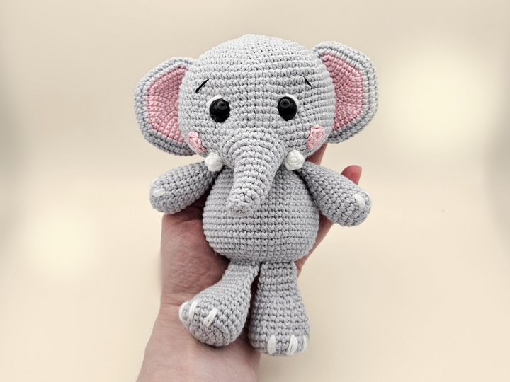 Häkelanleitung kleiner Elefant