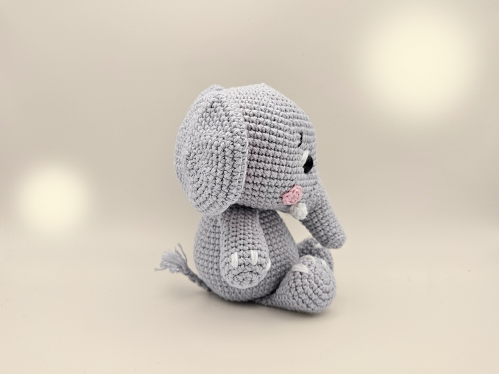 Häkelanleitung kleiner Elefant
