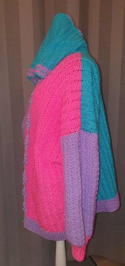 Häkelanleitung "Mein Winterröschen" Cardigan, Kapuzenjacke