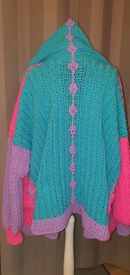 Häkelanleitung "Mein Winterröschen" Cardigan, Kapuzenjacke