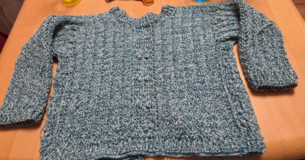 Häkelanleitung "Mein Winterröschen" Cardigan, Kapuzenjacke