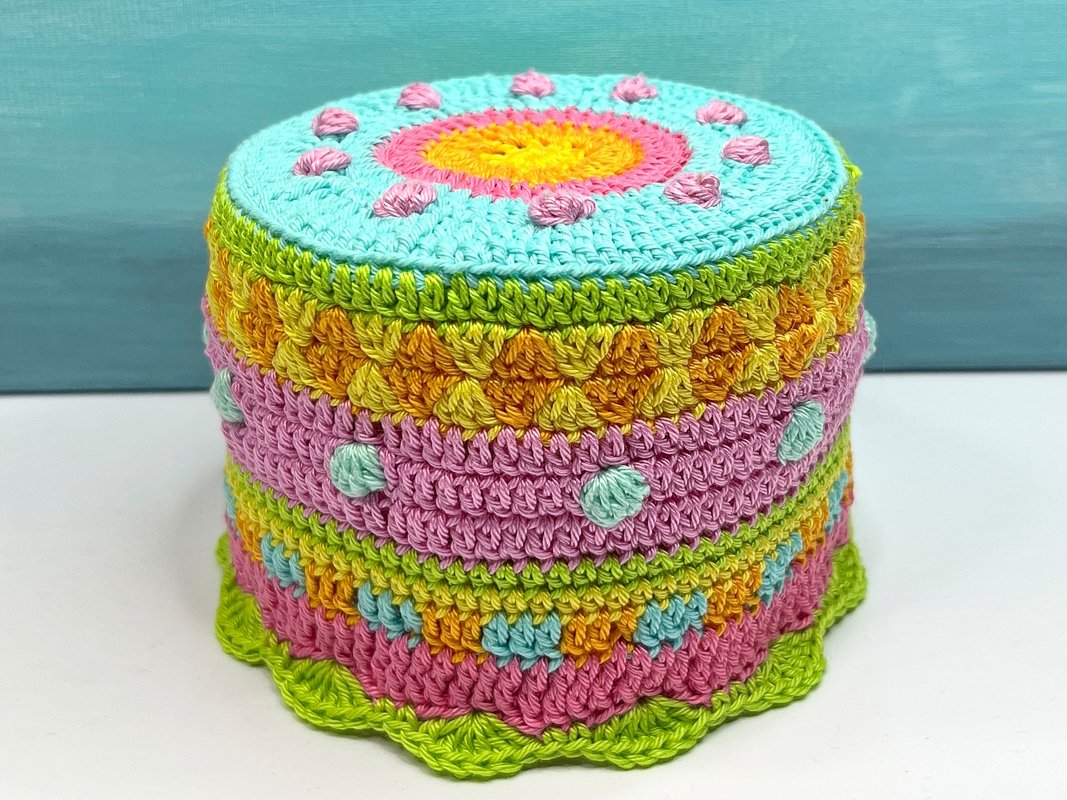 Crochet pattern toilet paper cover, colorful hat for toilet roll, PDF