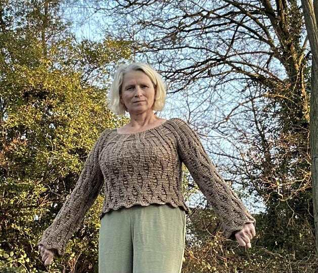 Pullover/Kleid Danesta, Häkelanleitung