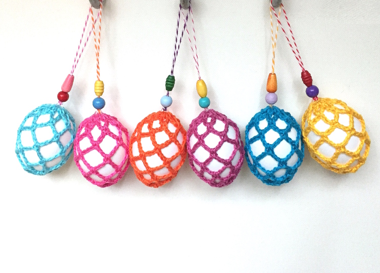 Crochet Pattern Easter Eggs in fancy mesh dress, easy + quick Easter decor