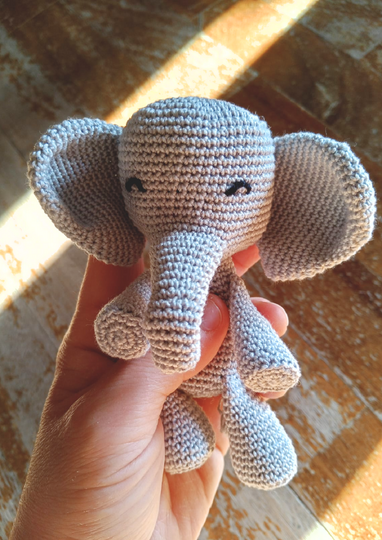 Crochet pattern amigurumi Tiny Trunk Elephant