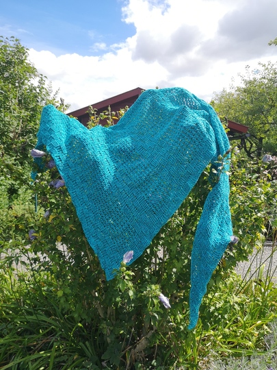 "Lotta" - dein asymmetrisches Tuch zum Einkuscheln