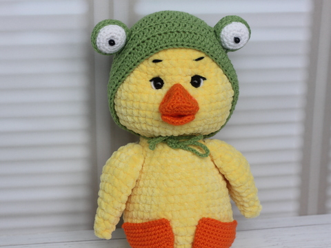 Plush Duckling Crochet Pattern