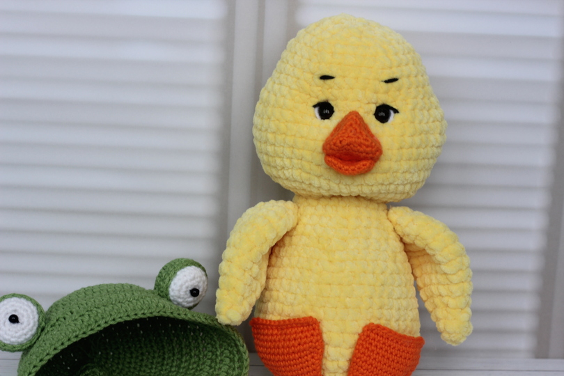 Plush Duckling Crochet Pattern
