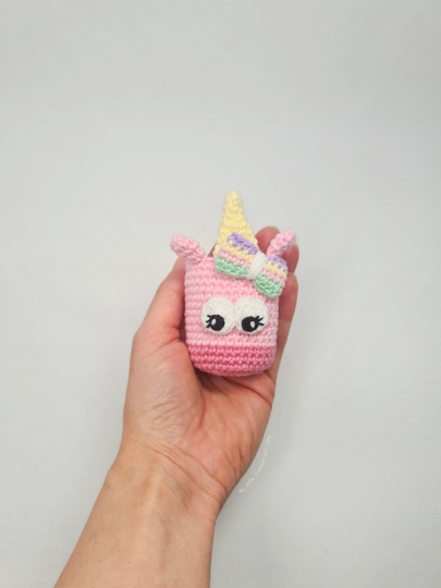 Häkelanleitung Amigurumi Stuhlsocken-Set Einhorn Parade